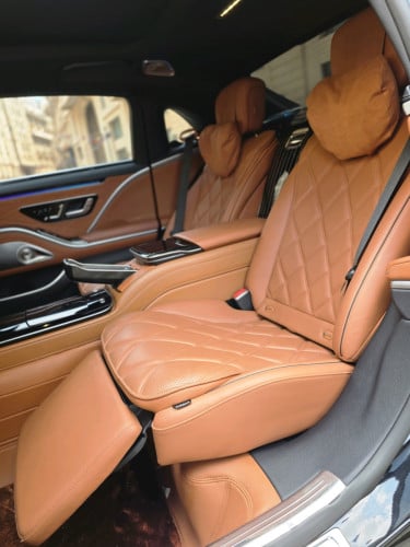 Maybach S480 2022
