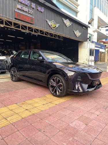 Mazda EZ60 2025