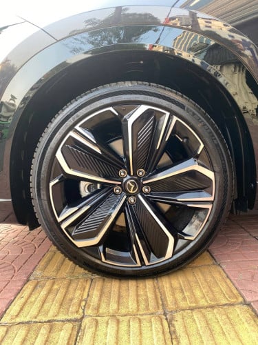 Mazda EZ60 2025