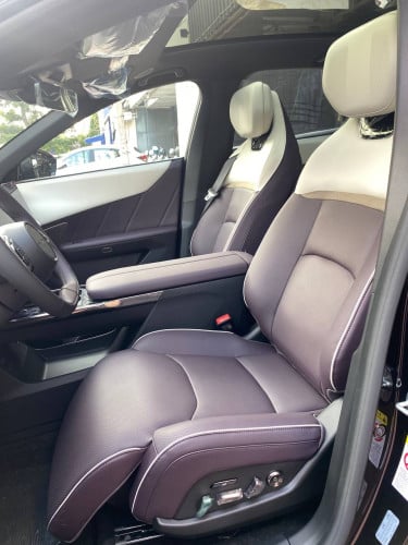 Mazda EZ60 2025