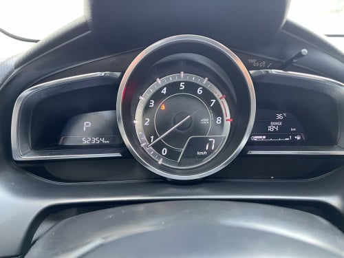 Mazda2 Full options 2017