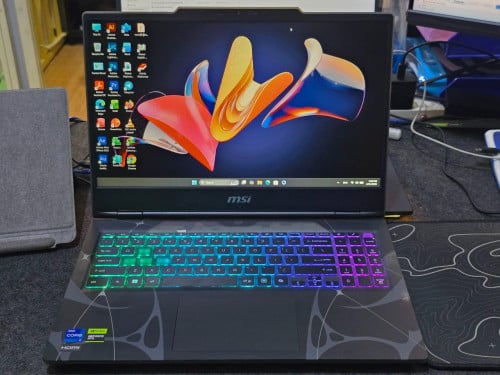 MSI Cyborg 15 RTX5050💻🔥