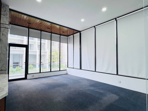 Office Space Available at for rent at Bkk1 (Of-006) ការិយាល័យជួល មានខណ្ឌបន្ទប់ស្រាប់នៅបឹងកេងកង