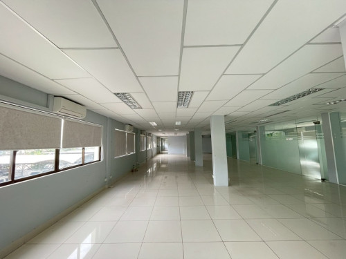 Office space available for rent in Tonle Basak