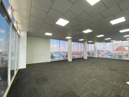 Office Space for rent at Chak angre krom  (Of-076) ការិយាល៍យជួល​នៅចាក់អង្រេក្រោម តម្លៃធូរ
