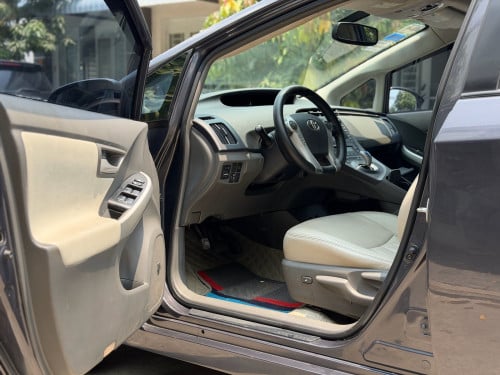 Prius010 option 4 Solar