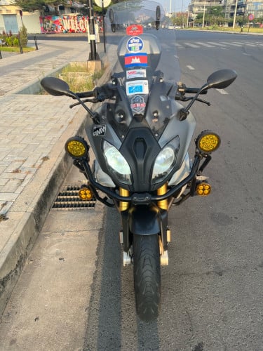 R1200 RS (BMW)