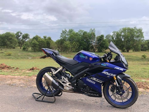 R15