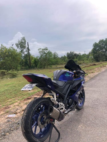 R15