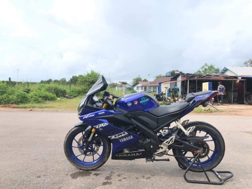 R15