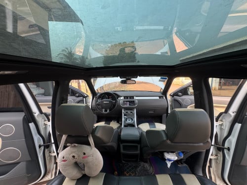 Rang Rover Evoque ម៉ាស៊ូត មិនភ័យខ្លាចឆេះ