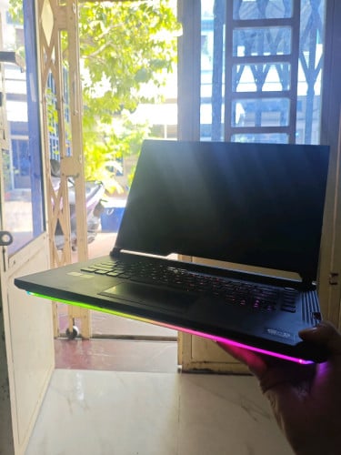 Rog Strix G532- RTX 2070 Super 8GB - i7 10850H - RAM 16GB DDR4- M2 1T- 15.6Inc 300Hz