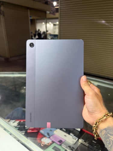 Samsung Tab A11+ 5G ក្រុមហ៊ុន Sim&Wifi , Ram6GB HD128GB Phone Condition 97% , ម៉ាស៊ីនហ្សីន