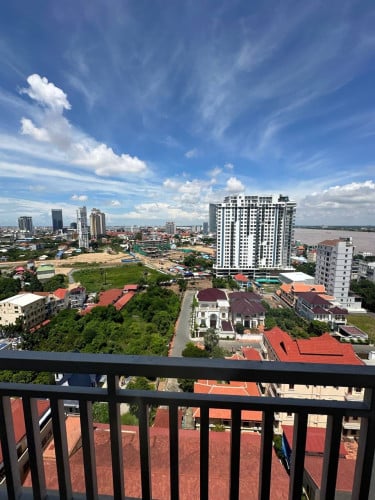 Spacious 2 Bedroom Apartment