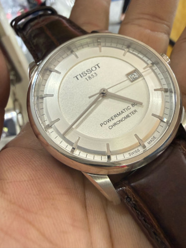 Tissot automatic 41mm មានខ្សែ2