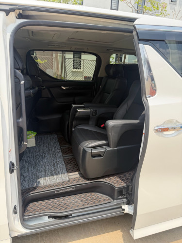 TOYOTA ALPHARD 2020 2.5L SC PACKAGE FOR SALE