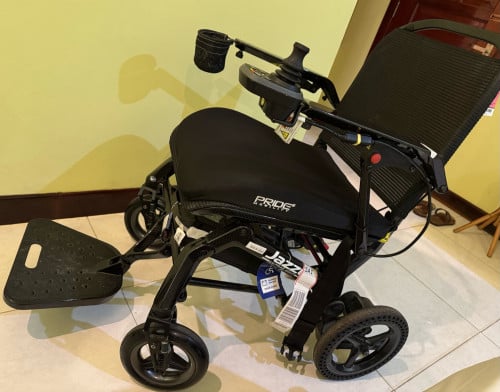 Wheelchair Jazzy Ultralight electric