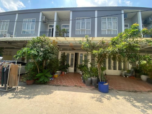 ផ្ទះលក់បន្ទាន់