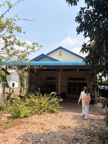 ដីនិងផ្ទះលក់បន្ទាន់ តម្លៃទន់ៗ