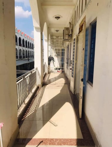 ផ្ទះល្វែងសម្រាប់ជួល