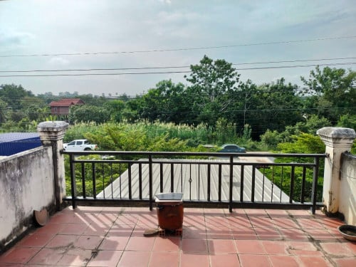 ផ្ទះលក់ជាប់ផ្លូវធំជិតផ្សារសៀមរាបកន្តួត