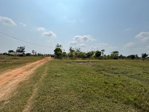 ដីលំហែ​លក់ទំហំ (436m2) ផ្លង់រឹង​ $25000 ចរចា​