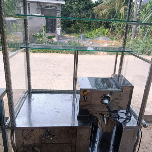 ទូទឹកអំពៅនៅថ្មី90%ចង់លក់វិញប្រញាប់លុយ250$