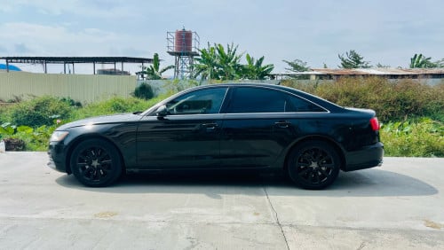 ខ្ញុំ​ចង់លក់ឡាន​មួយគ្រឿង​ Audi A 6 2014