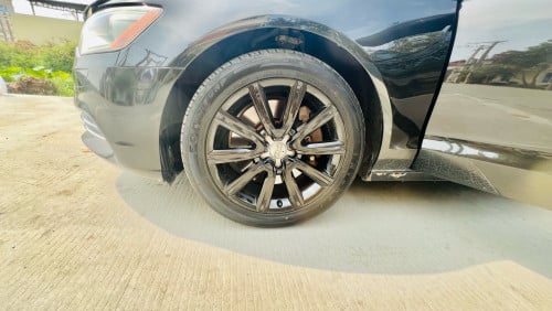 ខ្ញុំ​ចង់លក់ឡាន​មួយគ្រឿង​ Audi A 6 2014