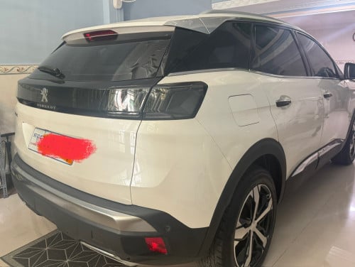 ឡាន full option 2023