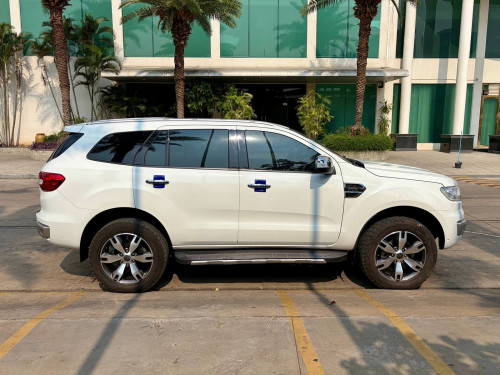 2016 Everest titanium 3.2L