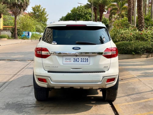 2016 Everest titanium 3.2L