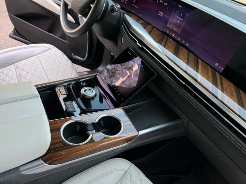 2025 Cadillac Escalade ESV Sport Platinum