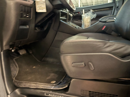 Alphard 2015 Hybrid ម្ចាស់ទី1 សុីន1ជុំ ម់ាញ៉េ2025