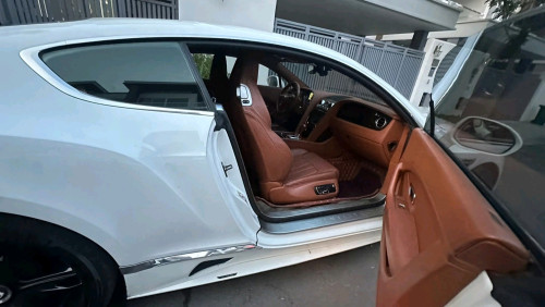 Benthley បង់រំលោះសុទ្ធ 100%