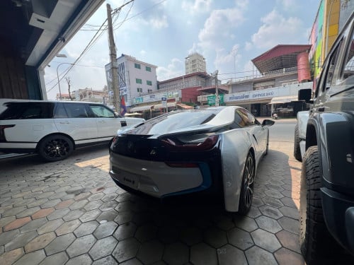 BMW I8 2015 ក្រដាសពន្ធ 35000$ ចរចា