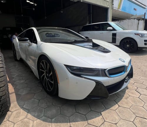 BMW I8 2015 ក្រដាសពន្ធ 35000$ ចរចា