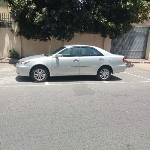 Camry 2003 LE