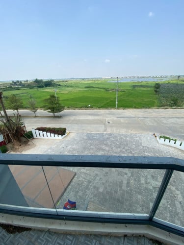 លក់ប្រញ៉ាប់លុយ 16000