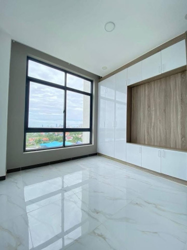 Condo for Sale Deposit $999 Can move in