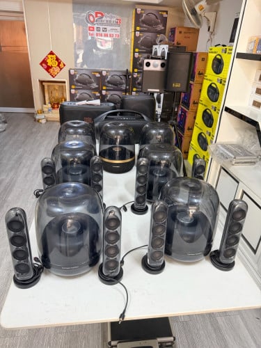 HK SoundStick4