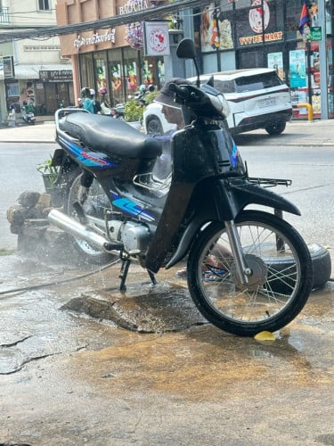 Honda 2000