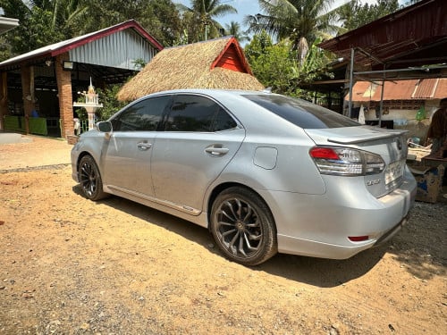 HS250h ចង់លក់