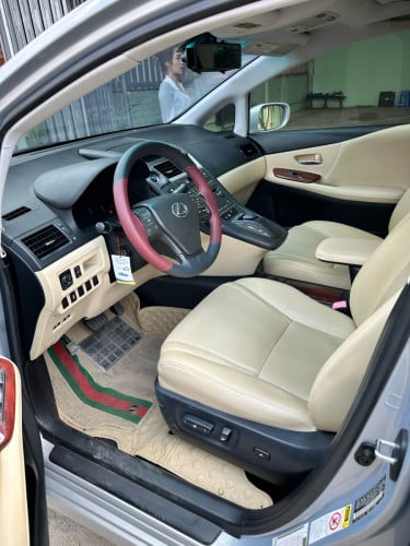 HS250h ចង់លក់