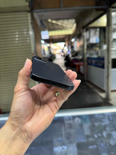 Iphone15 256G CH sim2 ម៉ាសុីនស្រុីន ដូរម៉ាសុីនប្រើស្រួល