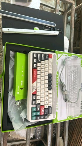 Keyboard Leobog hi65