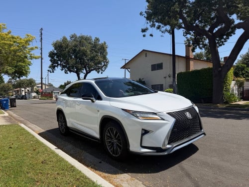 Lexus RX350 F Sport 016 ក្នុងឆេីរី​