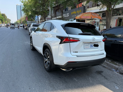 NX200t Fsport ថ្មីណាស់🥇