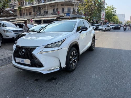 NX200t Fsport ថ្មីណាស់🥇