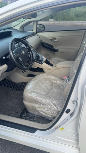 Prius 2011 សូឡា